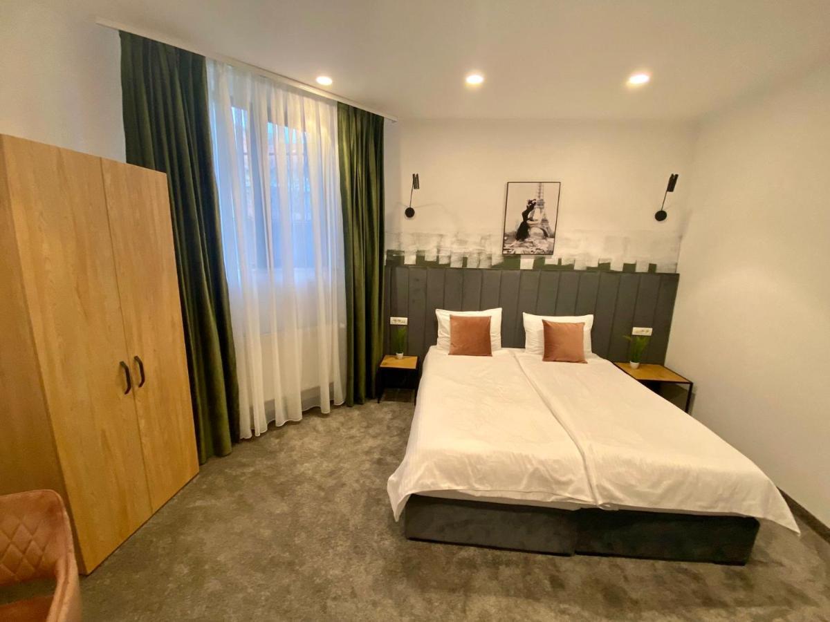 Victoria Rooms 오라데아 외부 사진